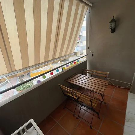 Salix Don Tomas דירה *